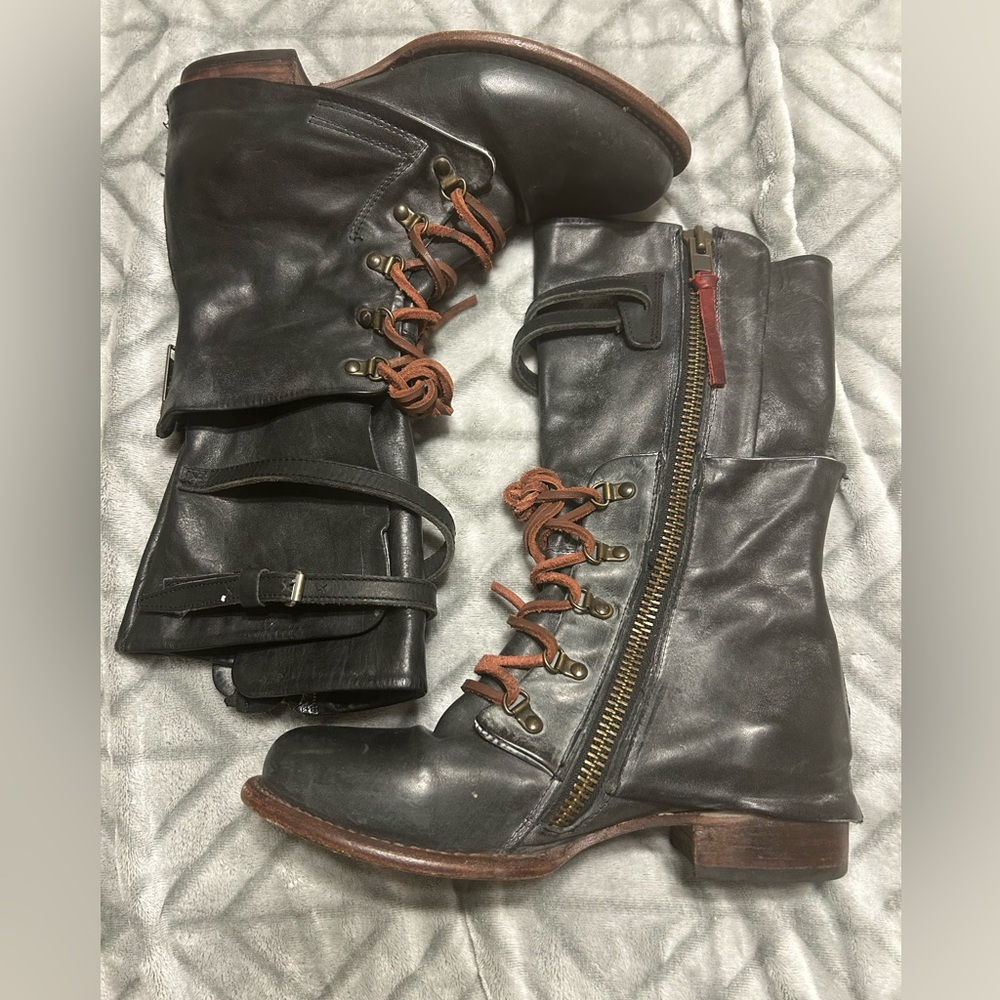 Freebird Ravi, Gray Black Vintage Moto Boots with Side Zipper - Picture 4 of 9